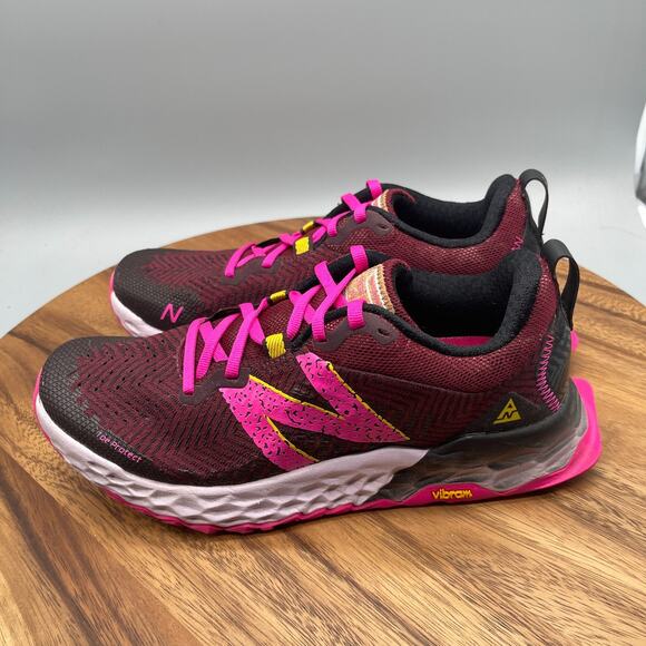 New Balance Fresh Foam Hierro v6 Shoes Womens Size 7.5 B Red Pink Trail Running - Picture 3 of 8